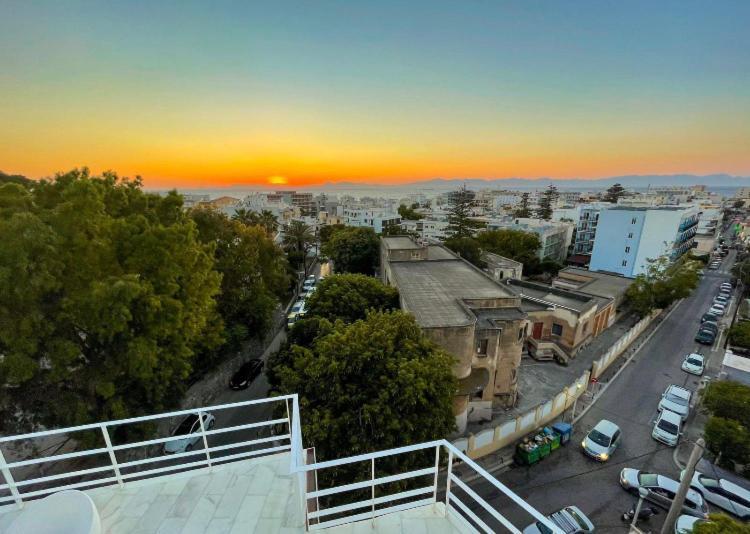 Rhodes City Panoramic View - Penthouse 아파트 외부 사진